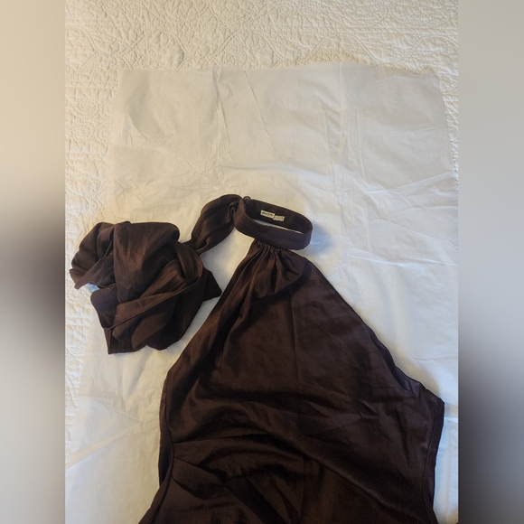 Chocolate House of CB 'Angelina'-small - Picture 9 of 16